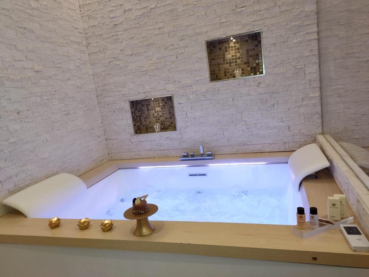 Romantic Suite Монополі Екстер'єр фото