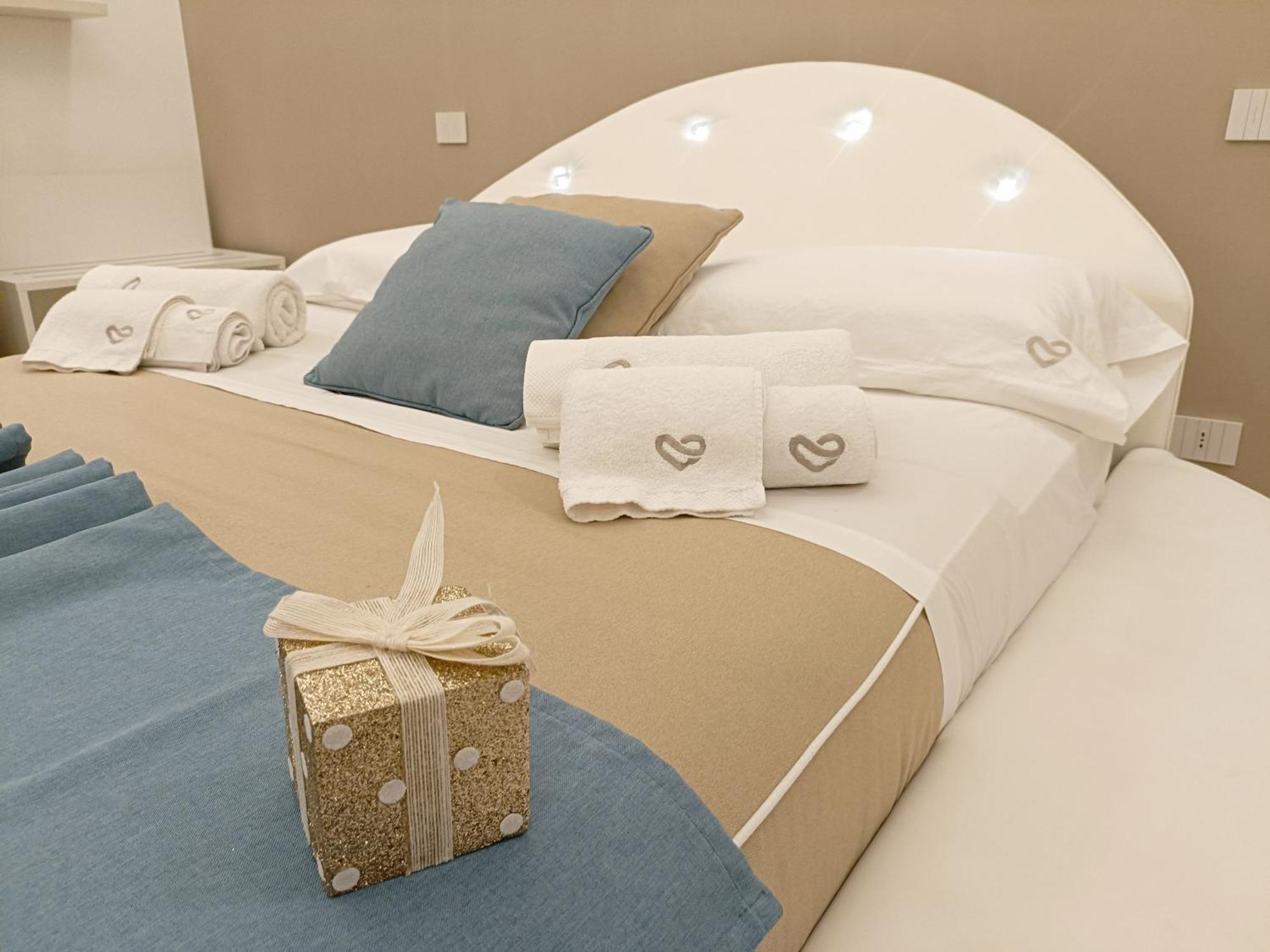 Romantic Suite Монополі Екстер'єр фото